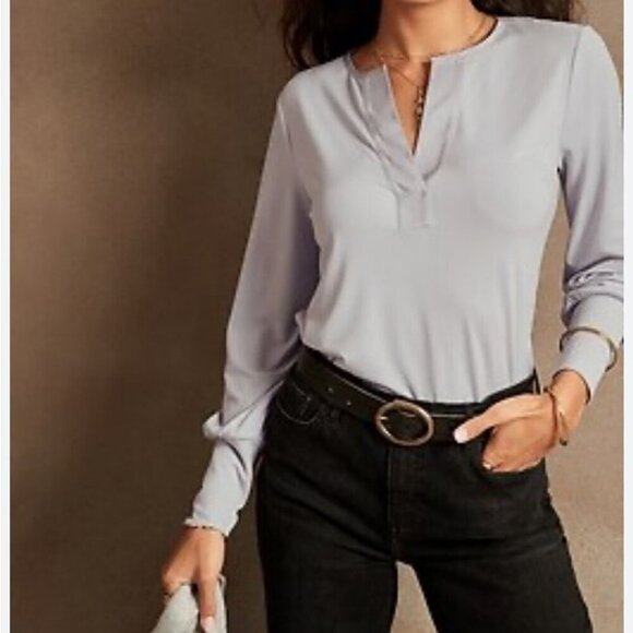 LOFT Light Blue V-Neck Sheer Long Sleeve Lightweight Blouse Top Women’s Medium - Picture 1 of 7